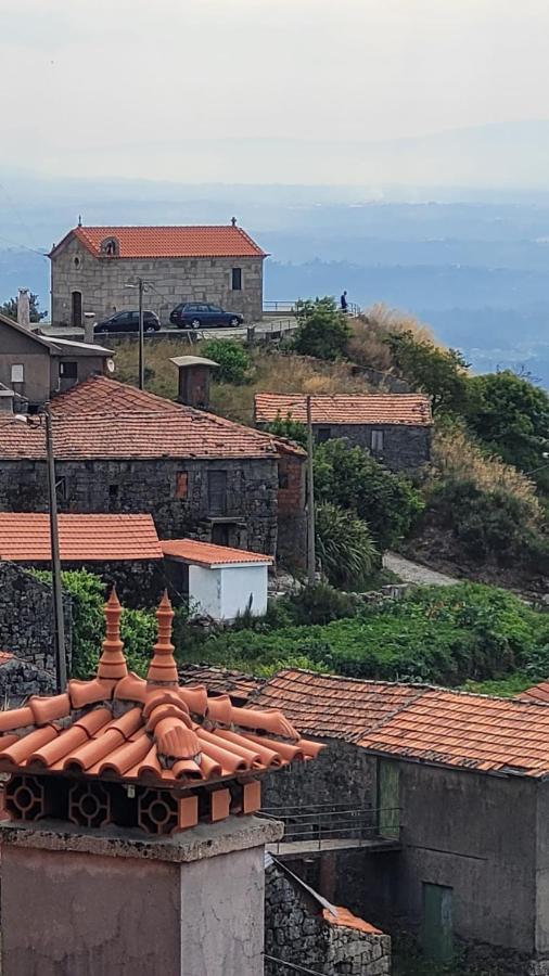 Casinhas Da Eira Caramulo Turismo Rural Arca Dış mekan fotoğraf